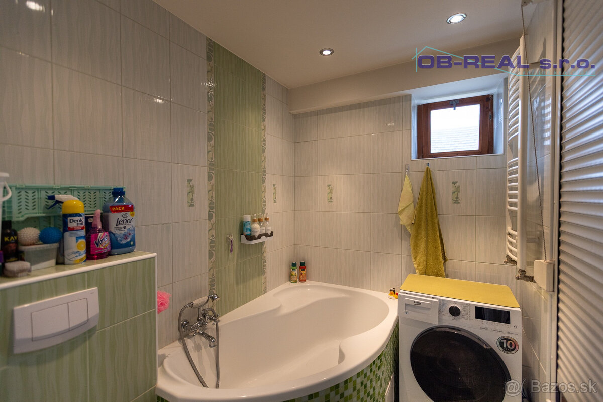 Predaj rekonštr. 3izb RD 90m2 tehla, nová strecha, pozemok 1 - 4