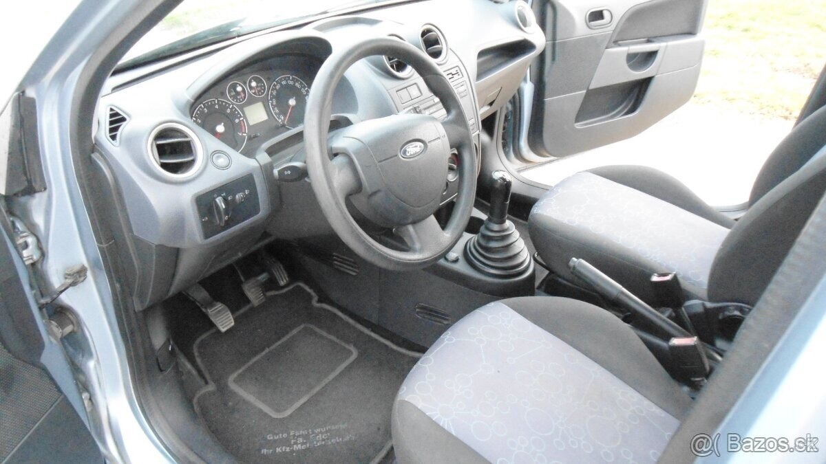 Dobrí deň Predám Ford fiesta 1.4 - 4