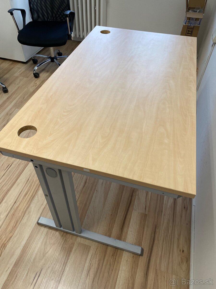 Kancelarsky stôl - 4