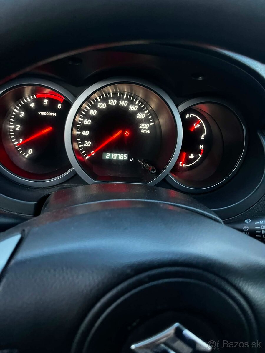 Suzuki Grand Vitara 1.9 DDiS - 4