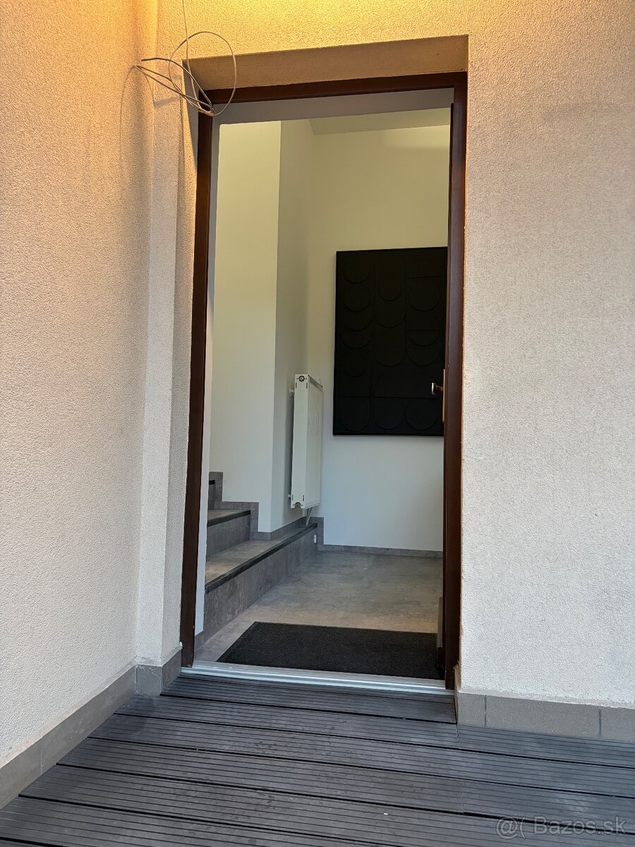 Prenájom kancelárii 110m2 - 4