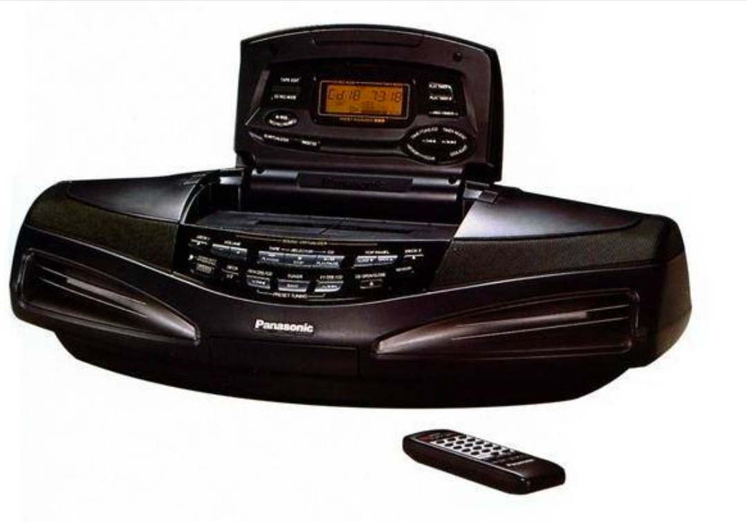 3D výkoné dizajnové rádio PANASONIC RX cobra - 4