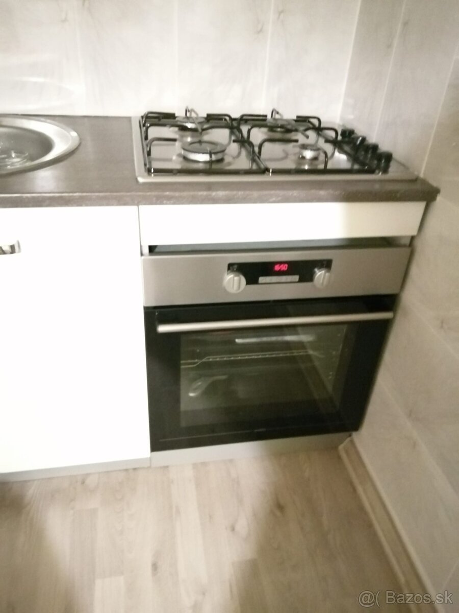 VEĹKÝ 2IZB S LOGGIOU V TÍCHEJ LOKALITE - 4