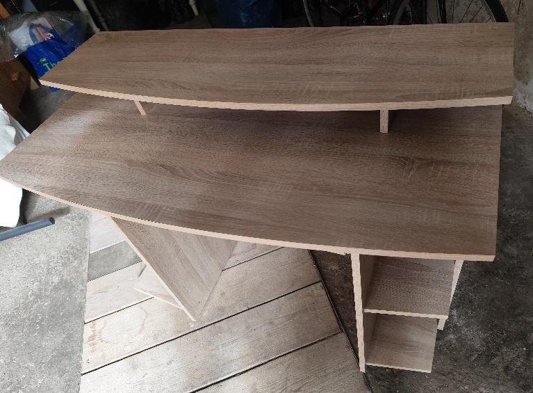 Stôl perfektný stav - 4