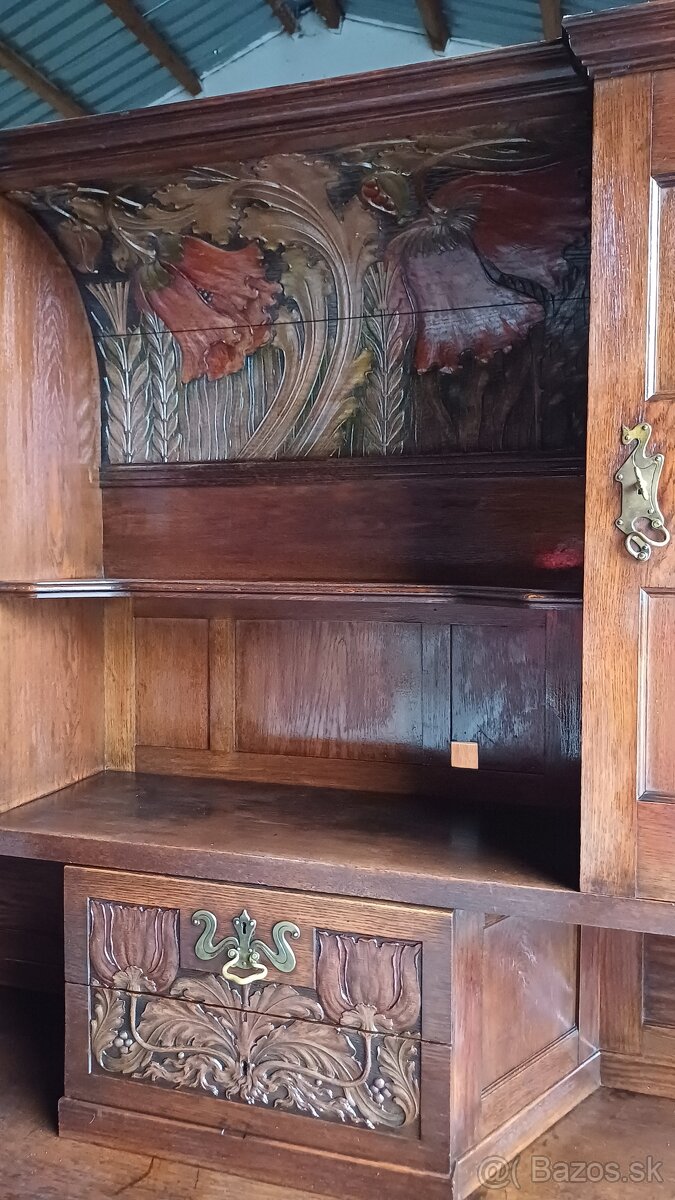 Starožitný nabytok - 4