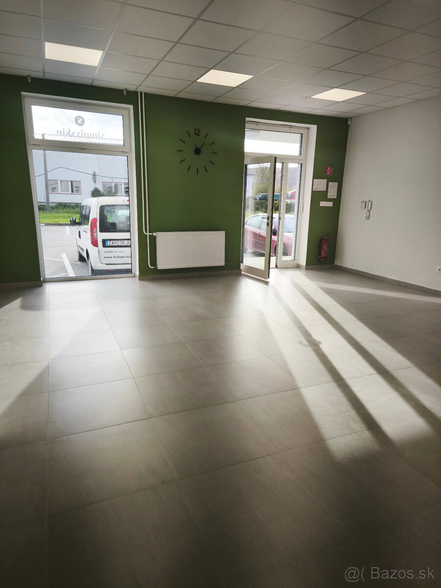Administratívne priestory,kancelárie - 4