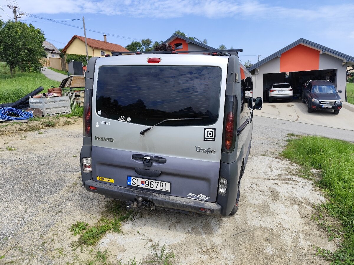 Predám Renault Trafic 9 miest - 4