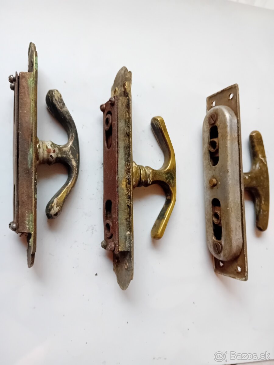 Staré mosadzné okenné kľučky - 4