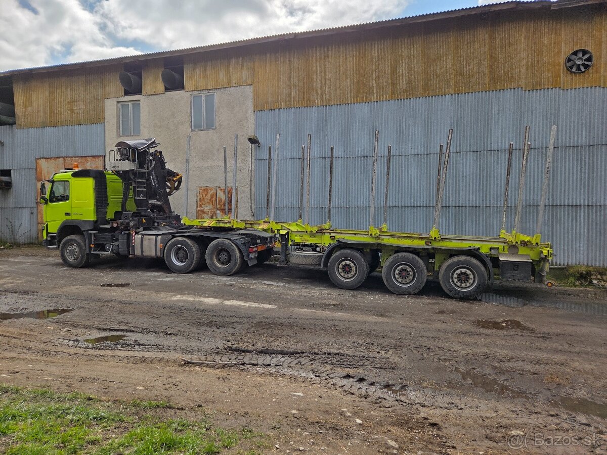Lesovoz VOLVO 6X6 - 4