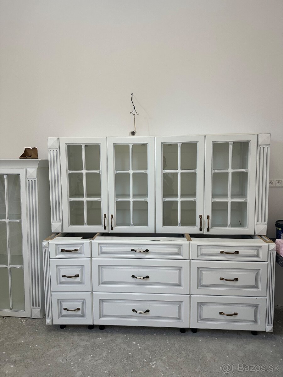Kuchynská linka - 4