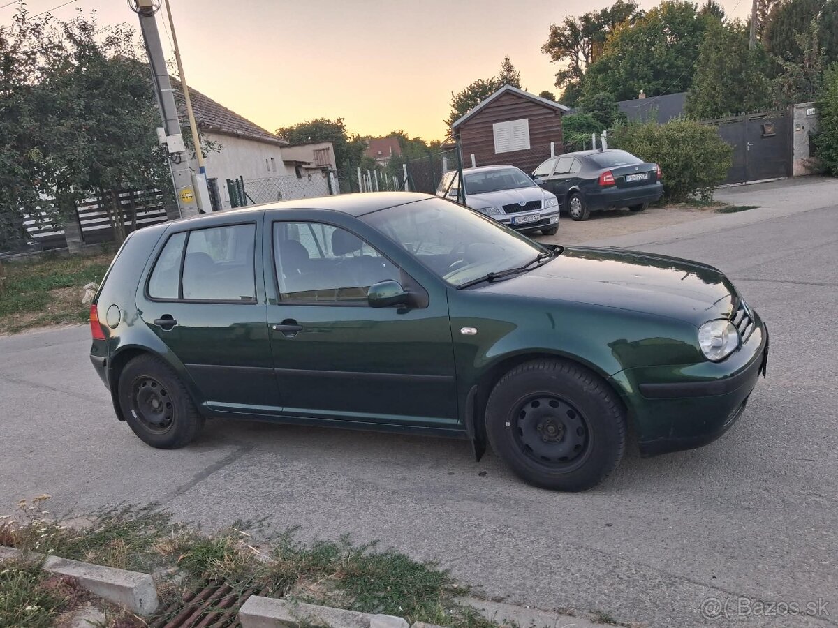 Volksvagen Golf 4 1.4 55kW - 4