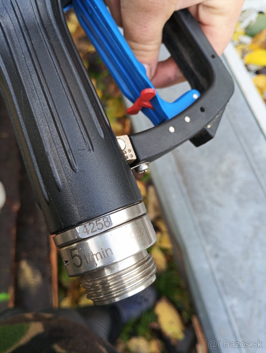 Adblue tankovacia pistol ZVA - 4