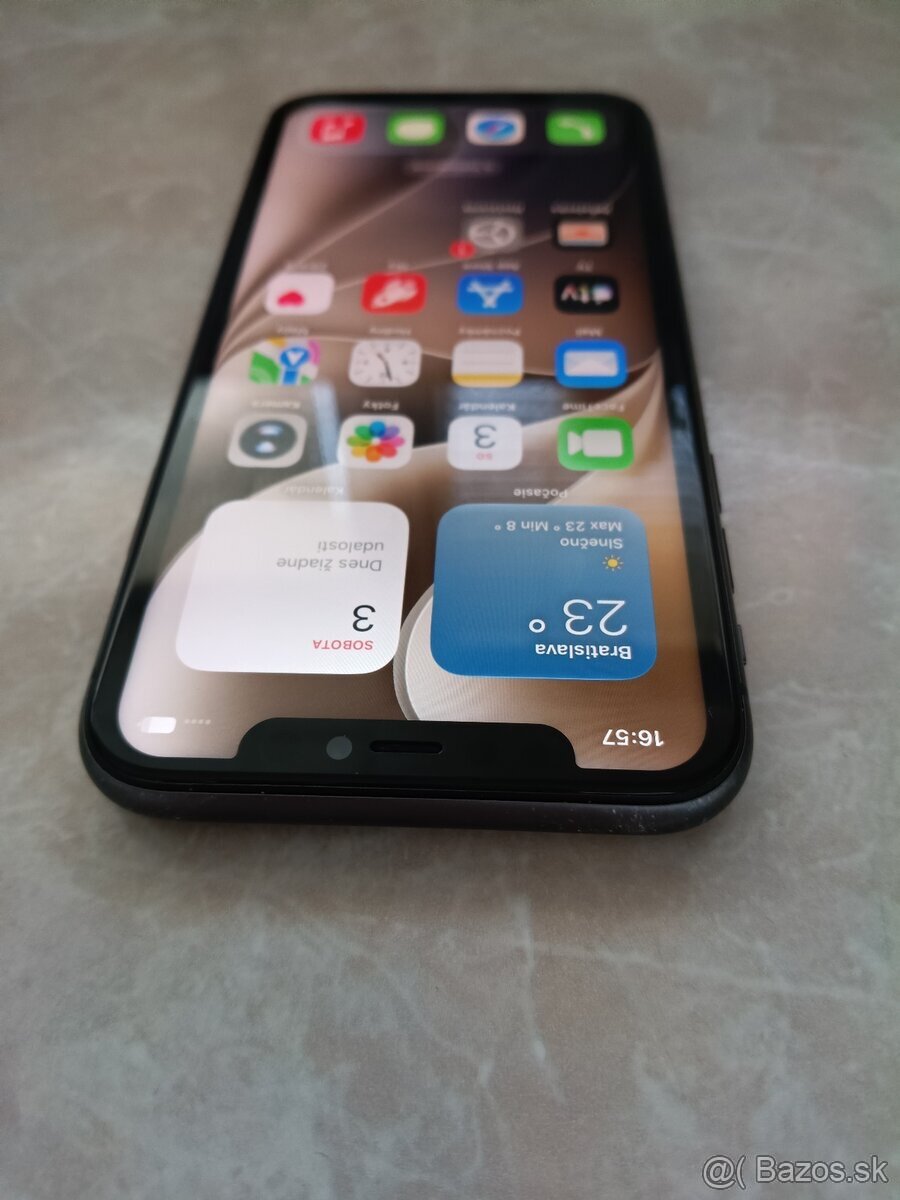 iPhone 11 / Black 64GB - TOP stav - 4