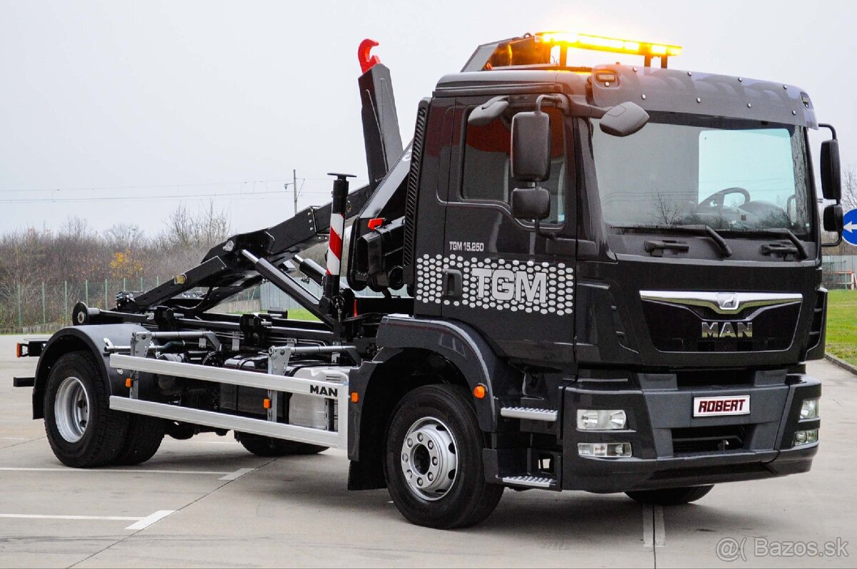 MAN 15.250 NOVÝ HÁKOVÝ NOSIČ KONTAJNEROV + HYDRAULICKÁ RUKA - 4
