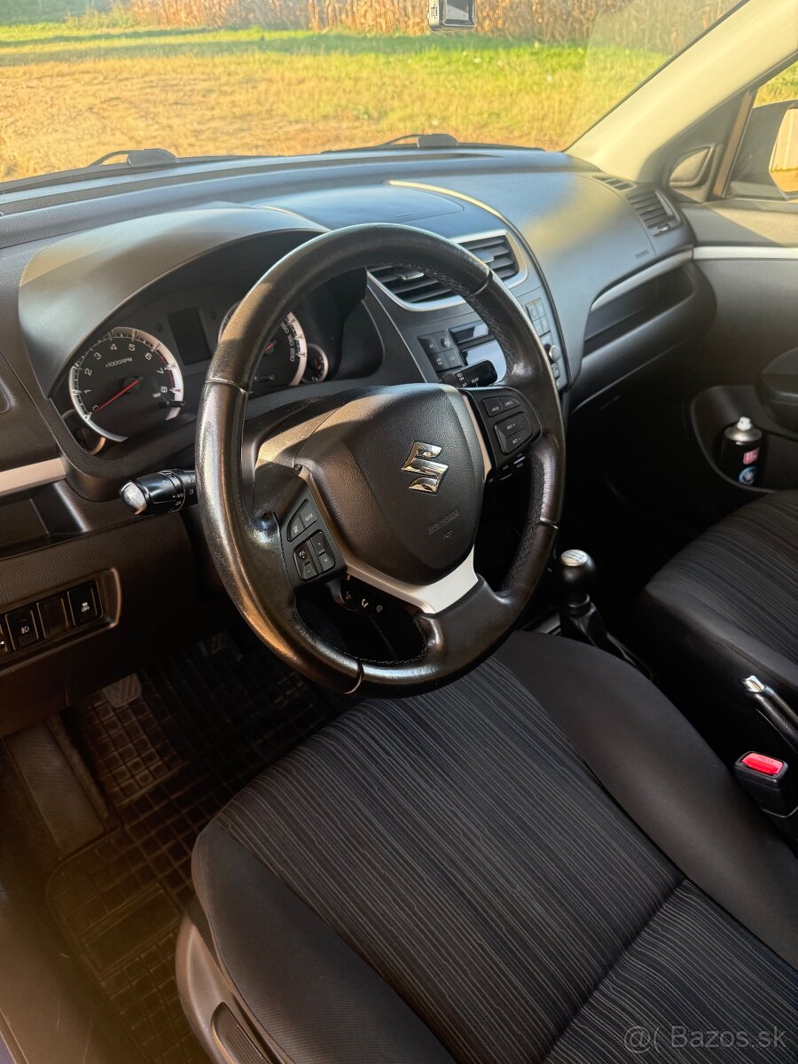 Suzuki Swift GLX 1.3 - 4