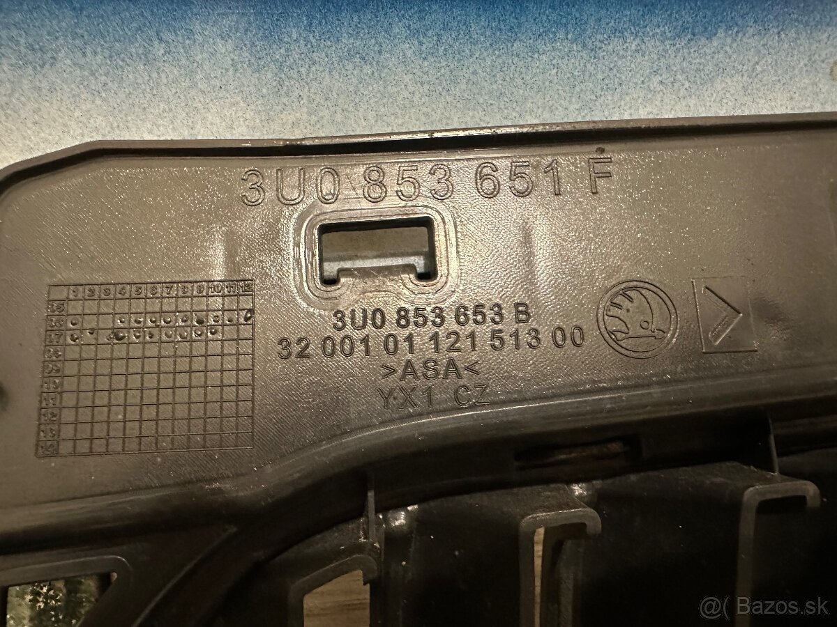 Škoda superb 1 predná maska facelift - 4