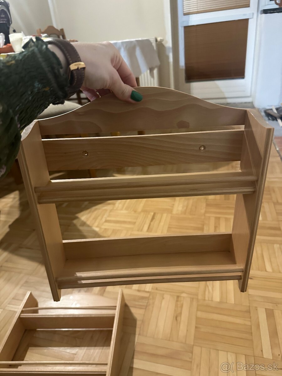 Polička na koreničky 2ks - 4