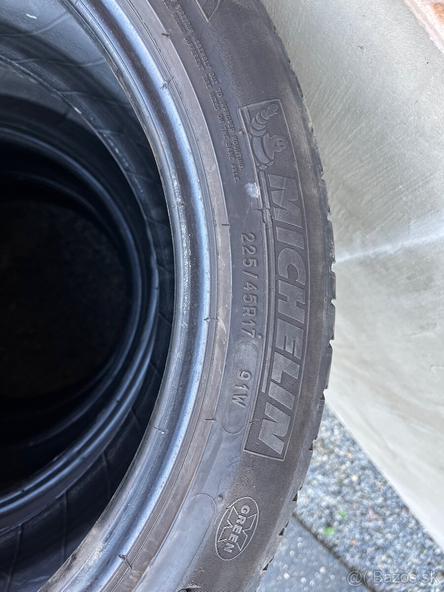 Pneumatiky Michelin r17 - 4