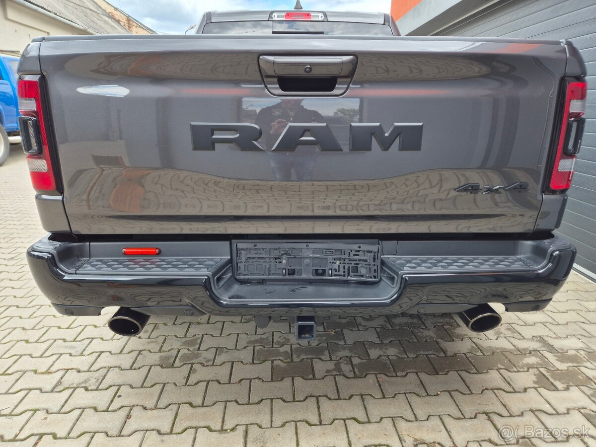 DODGE RAM 1500 5,7 HEMI 2022 GT 46 000 km