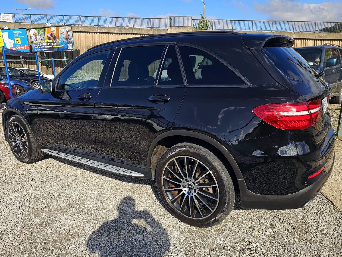 Mercedes GLC 250d 4MATIC A/T AMG line Rezervované - 4