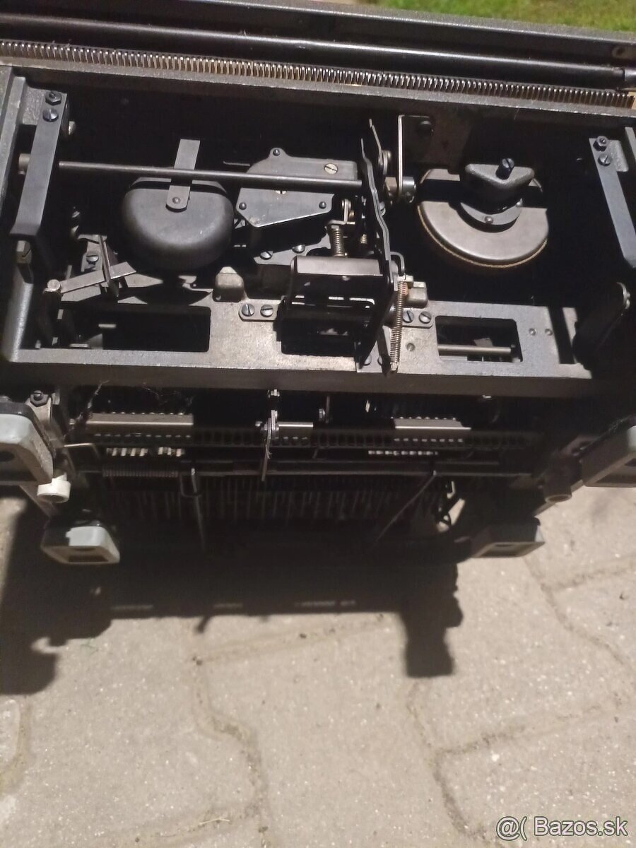 Predam pisaci stroj Zeta - 4