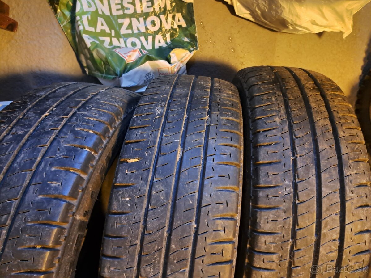 Zimne gumy 205/65 r16 C - 4