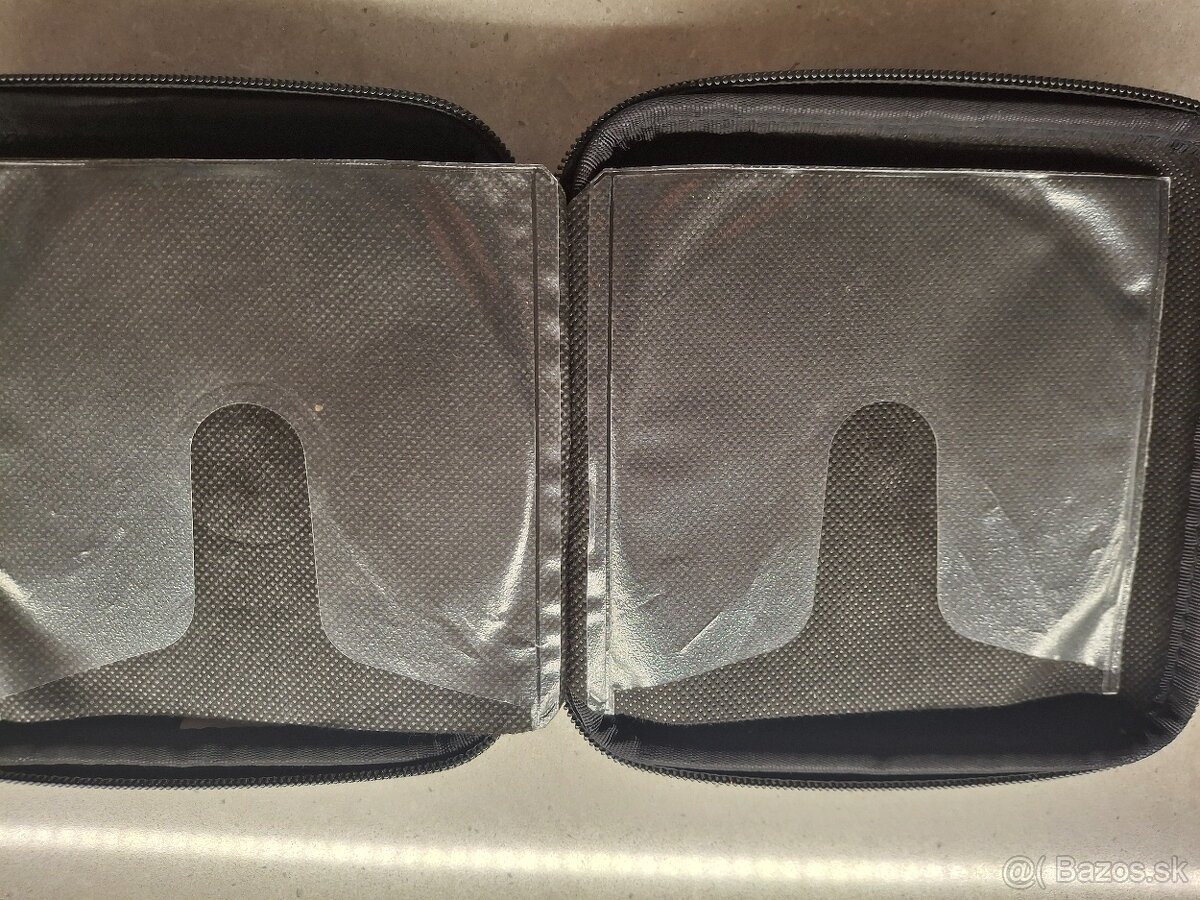 Obal ba CD a DVD plus nejaké neoriginal CD k tomu - 4