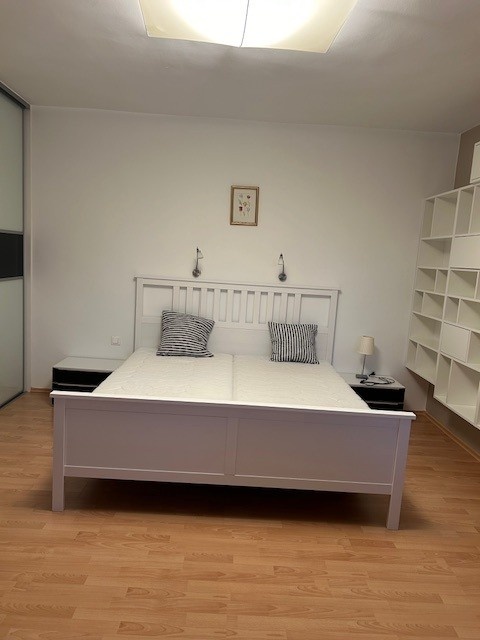 Prenajmem 3-izbový byt Bratislava 1 - 4