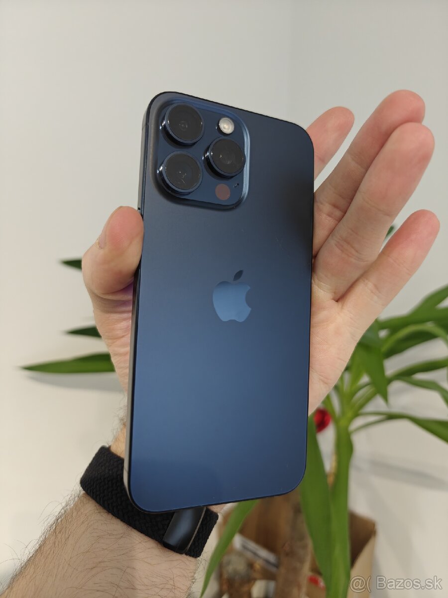 Apple iPhone 15 Pro Max 256GB Blue Titanium - 4