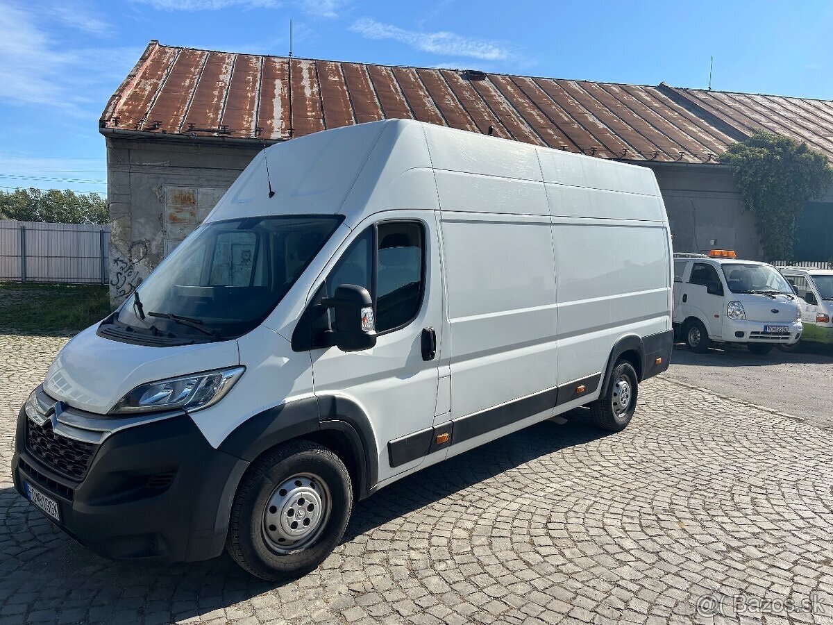 AUTOPOZICOVNA - PRENAJOM DODAVOK - 4