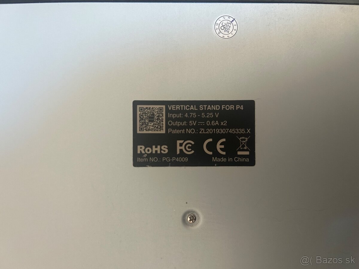 Chladiaci a dokovací stojan - 4