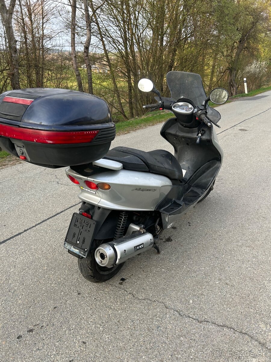 Yamaha majesty 125 - 4