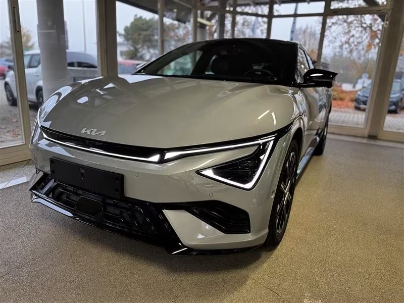 KIA EV6 GT LINE 2025 4x4 AWD 84KW bateria LongRange