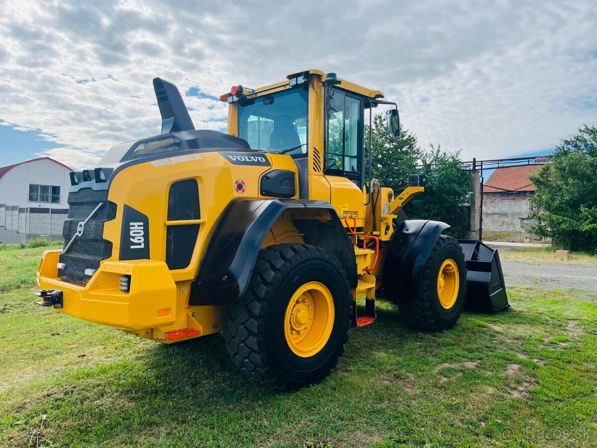 Kolesový nakladač Volvo L60H - 4
