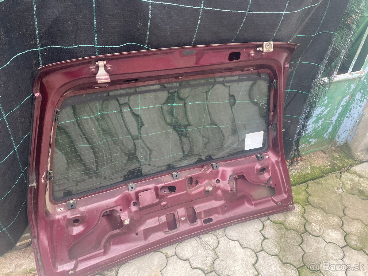 Predám piate (kufrové) dvere na Fiat Marea Weekend - 4