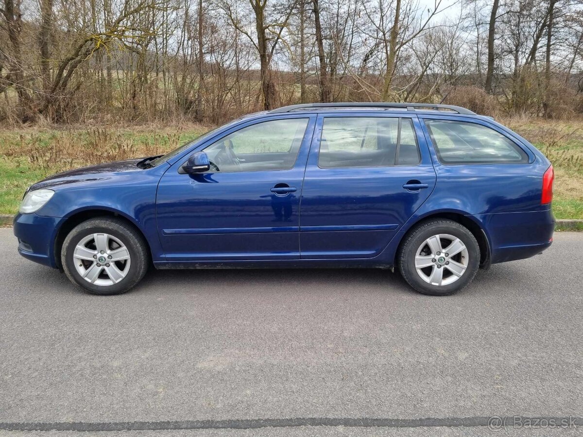 ROZPREDAM SKODA OCTAVIA 2 na diely 9462 - 4