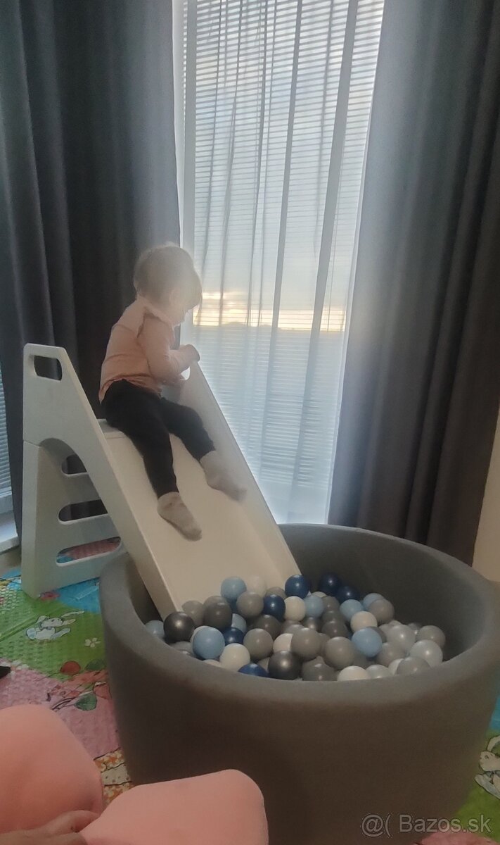 Šmýkačka s bazénom - 4