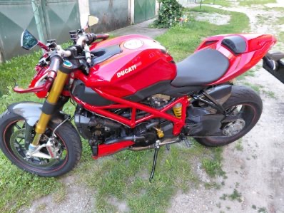 Ducati Streetfighter-S - 4