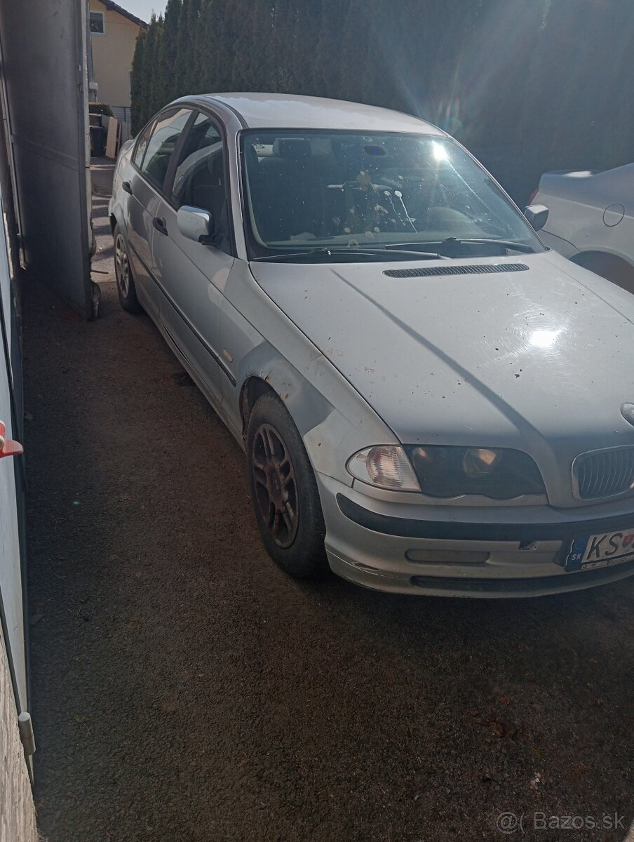 Predám BMW 320Ď E46 100KW - 4