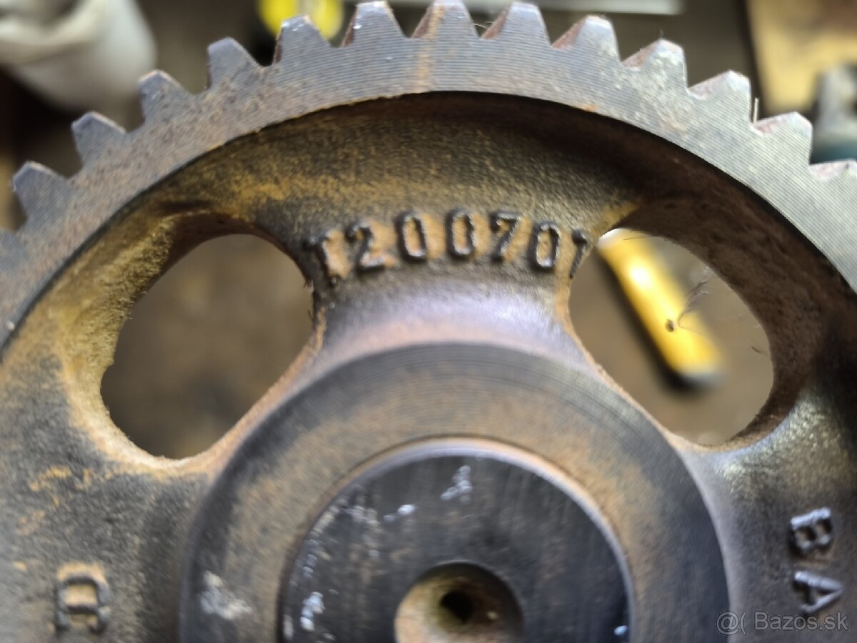 John deere diely - 4