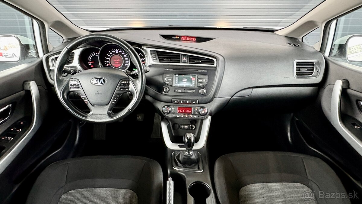 ⭐️ KIA CEED - benzín ⭐️ - 4