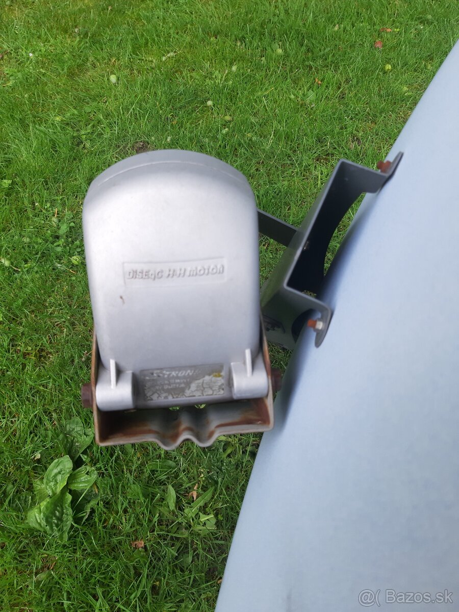 Satelit Parabola 80 cm - 4