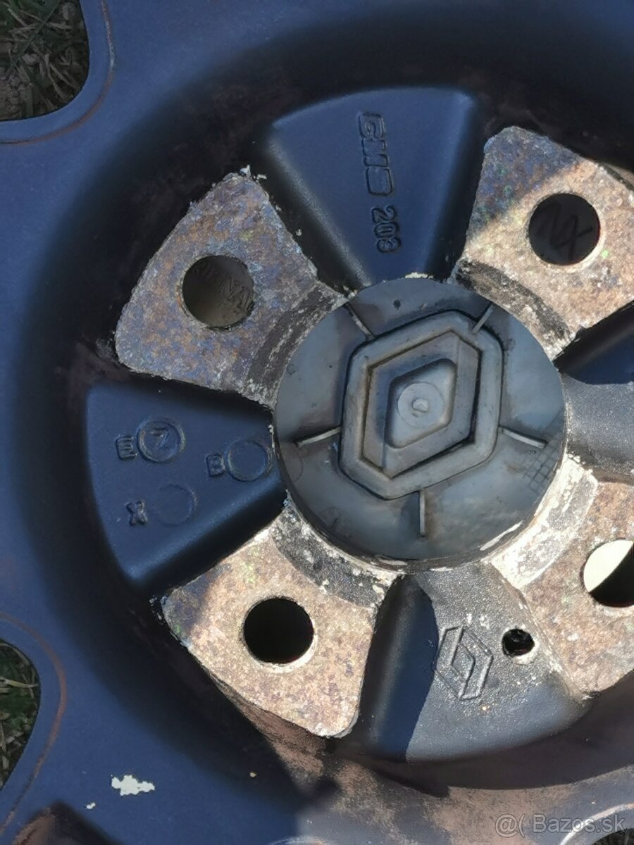 4x100 r15 elektrony renault original cierne - 4