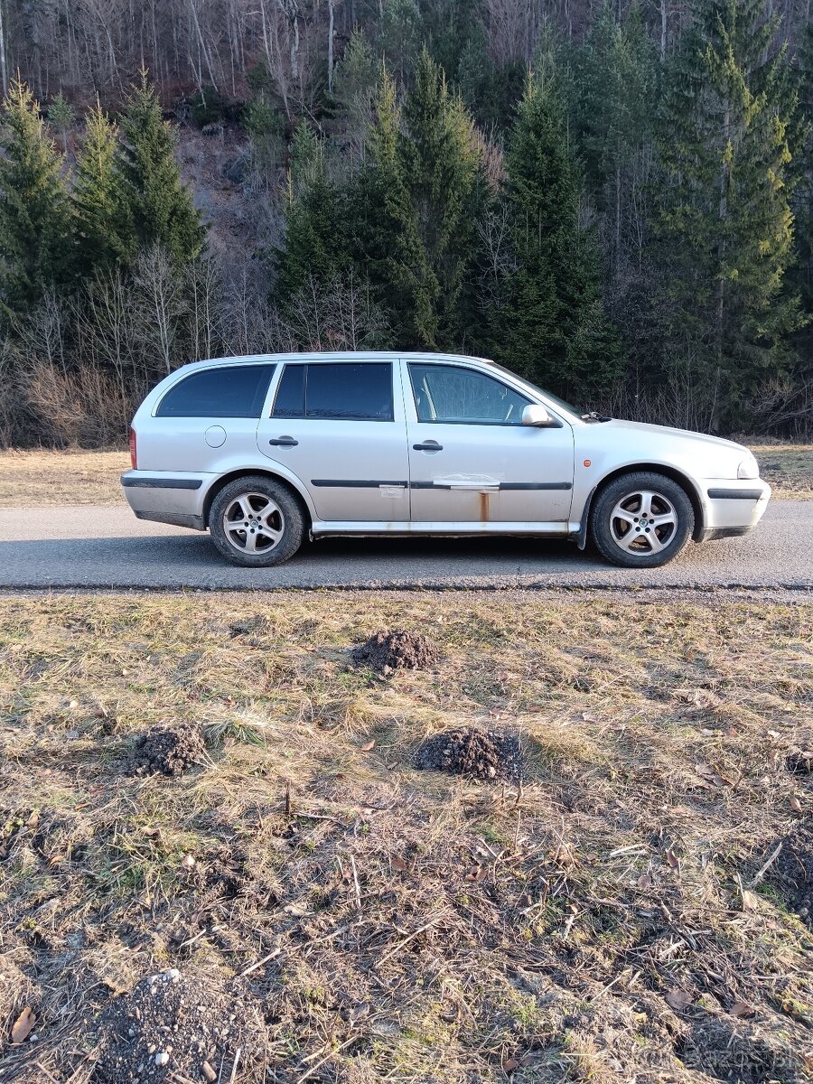 Predám Škodu Octavia 1,9 TDI - 4