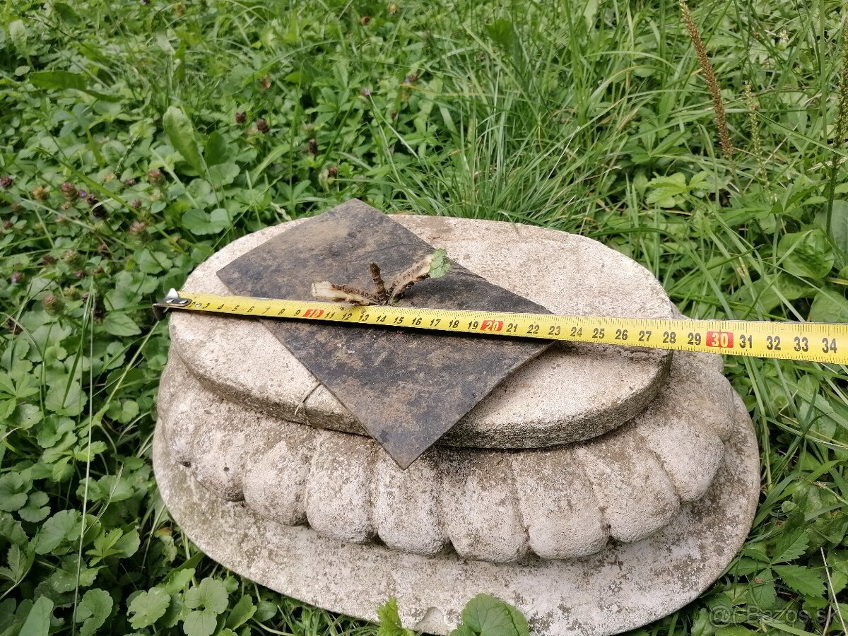 Betonove kvetinace 2ks - 4