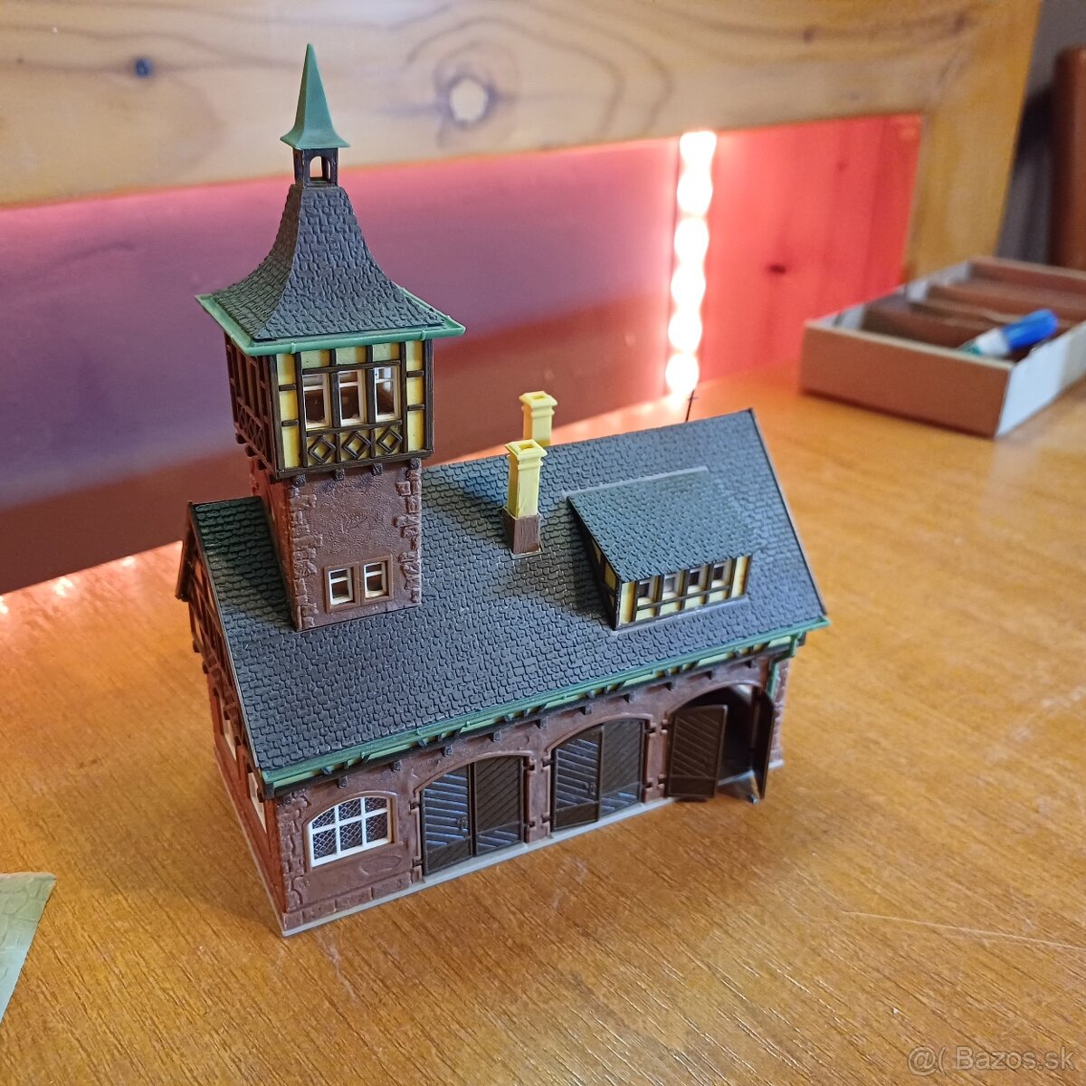 modelova zeleznica TT - 4