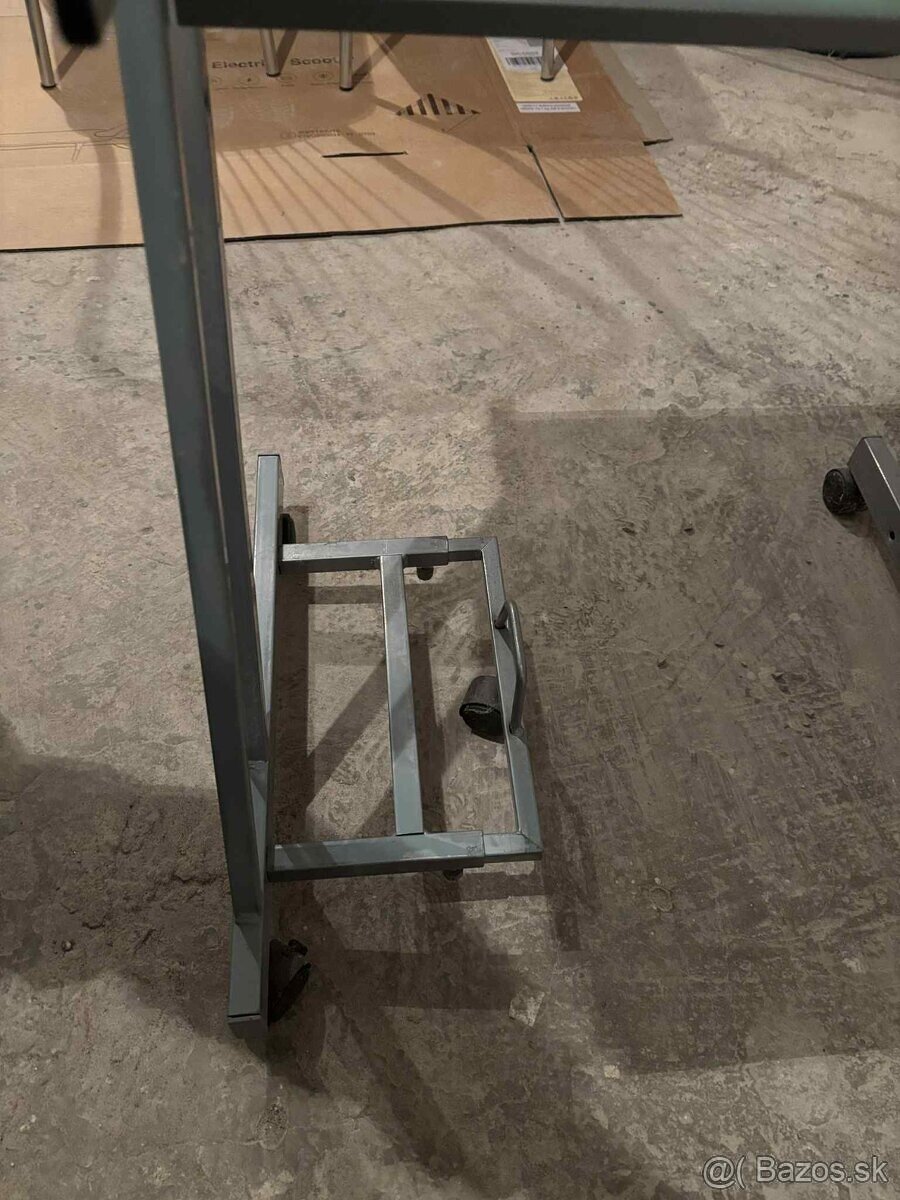 Sklenený PC stôl / stolík - 4