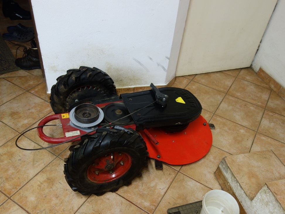 Bubnová kosačka Agzat - 4