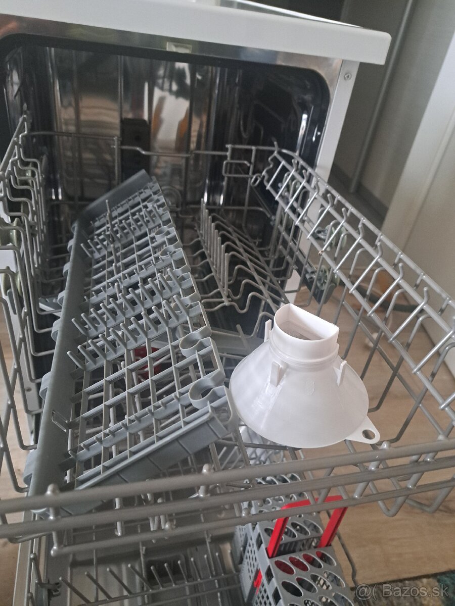 Umývačka riadu AMICA MV 456 BDW - 4