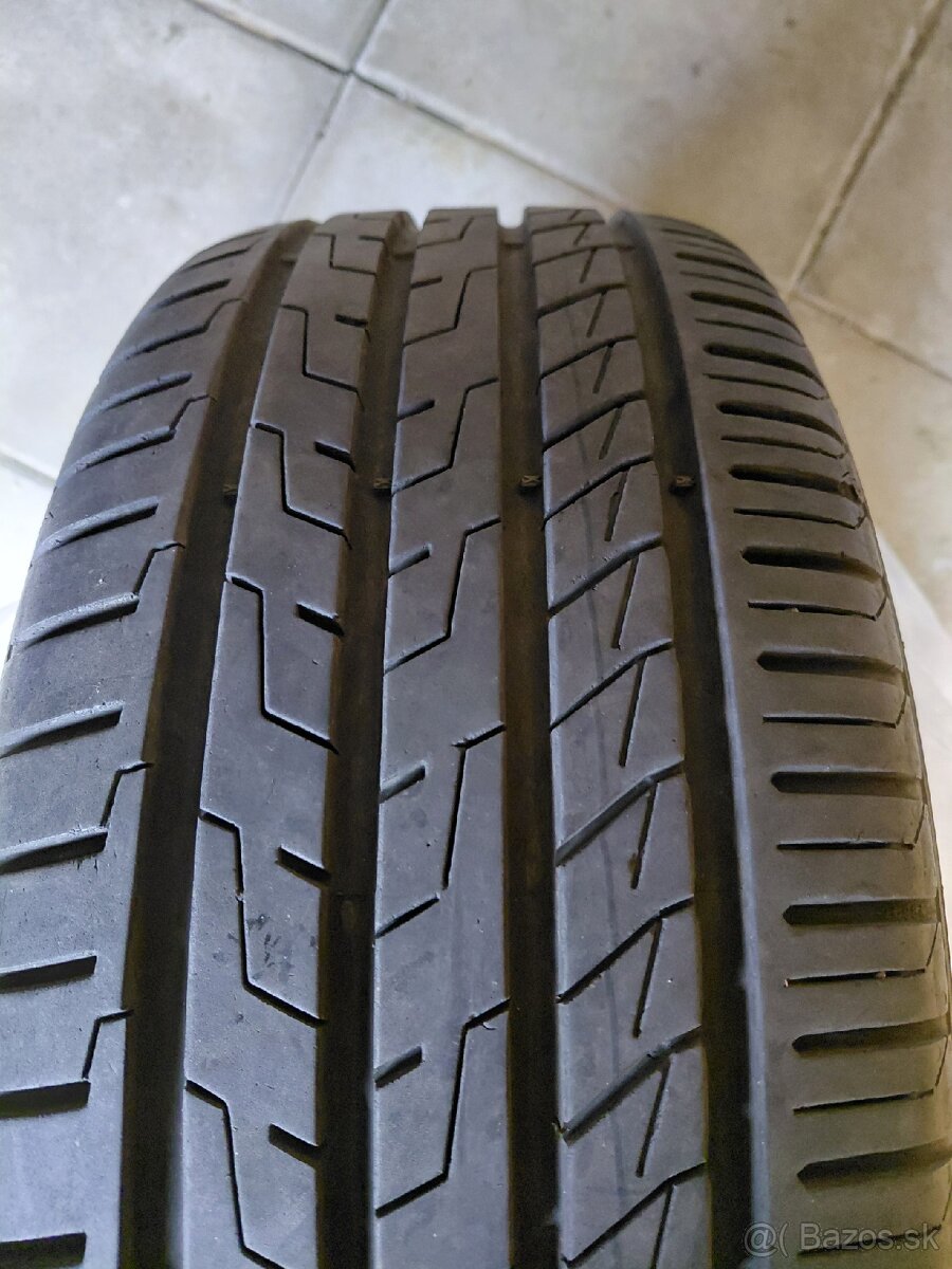 R 18 220/40 5x100 Seat - 4
